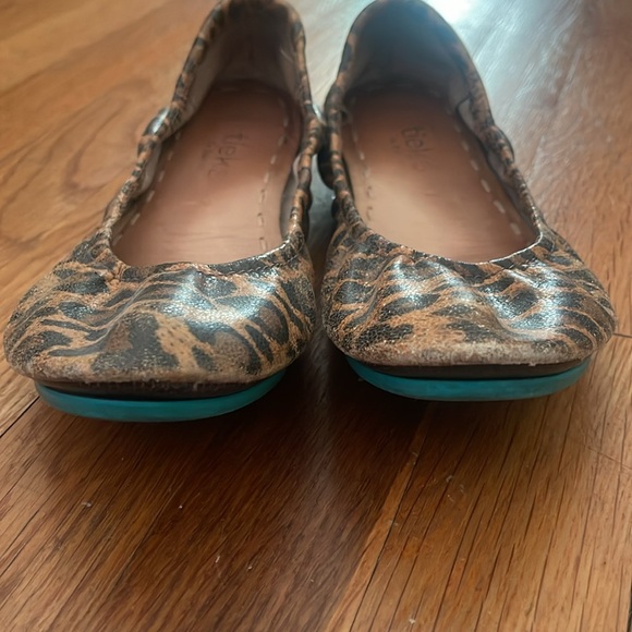 Tieks Leopard Size 7 - Picture 3 of 7
